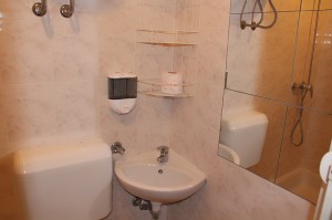 Camere Economy